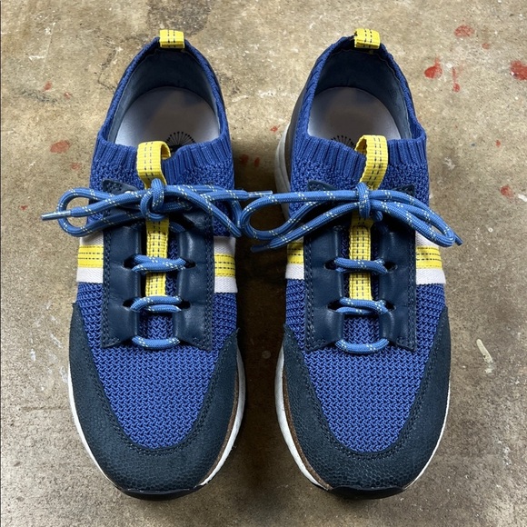 OTBT Shoes - OTBT Speed shoe in Blue, Yellow and white
Size: 7